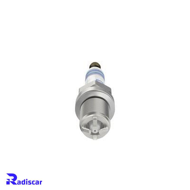 شمع موتور پایه کوتاه معمولی چهارالکترود FGR 7 DQP+(Platinum +4) برند Bosch کد 0242236562