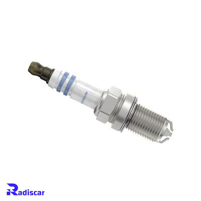 شمع موتور پایه کوتاه معمولی چهارالکترود FGR 7 DQP+(Platinum +4) برند Bosch کد 0242236562