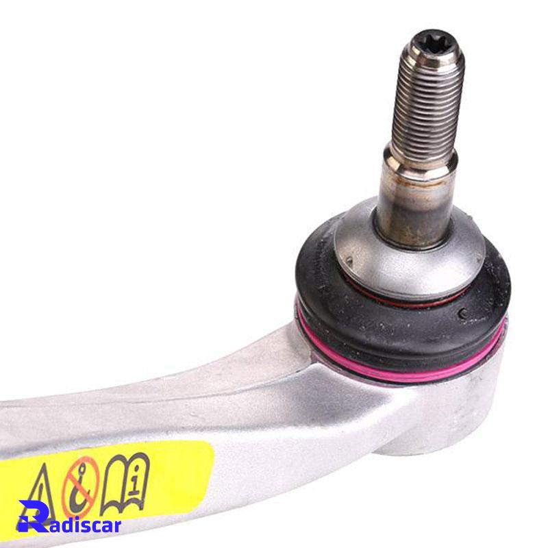 طبق كوچك جلو راست بی ام و سري 5(E60) برند Lemforder کد 2713902