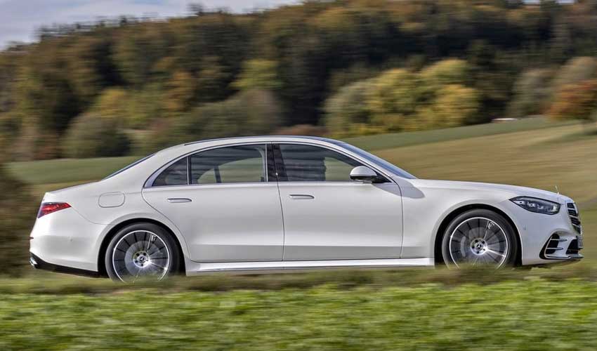 بنز s500 از نمای بغل