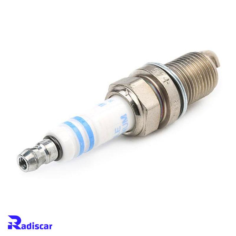 شمع موتور پایه کوتاه سوزنی دبل پلاتینیوم تک الکترود FR 8 DPP 33+ برند Bosch کد 0242230500