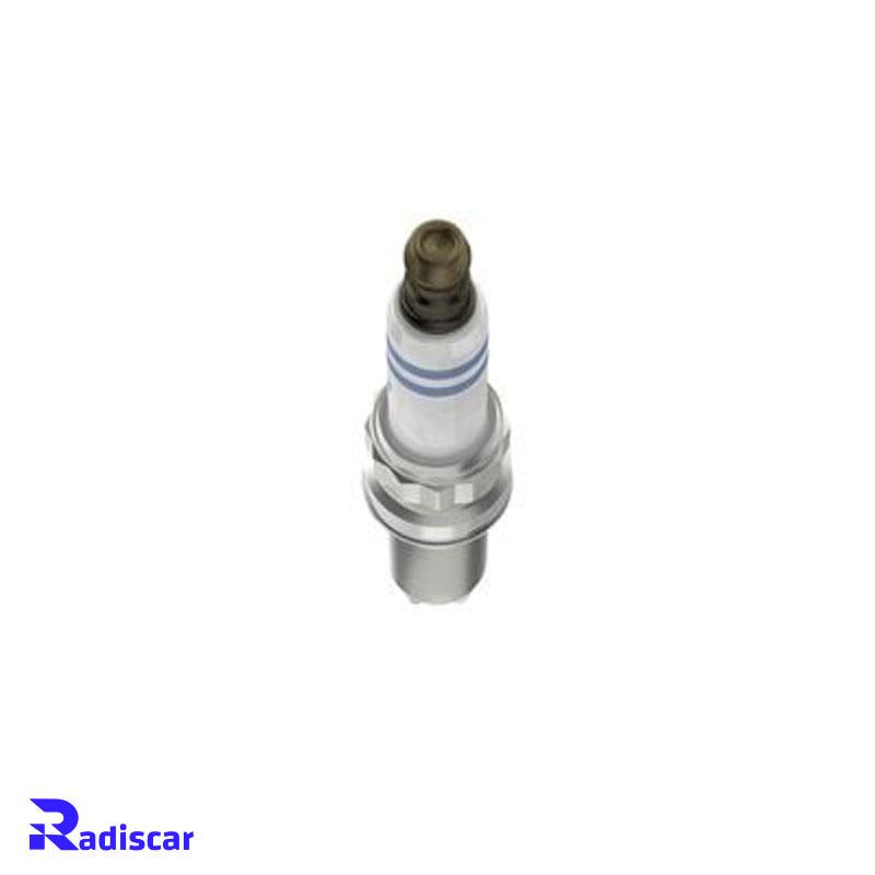 شمع موتور پایه بلند معمولی سه الکترود ZGR 6 STE 2 برند Bosch کد 0242140507