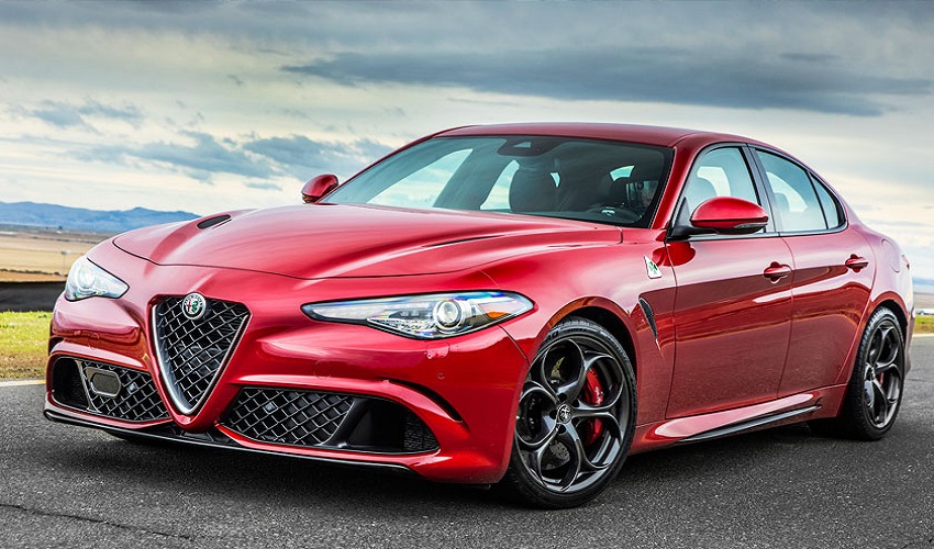 آلفارومئو جولیا کوادریفوگلیو Alfa Romeo Giulia Quadrifoglio