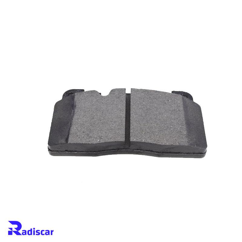 لنت ترمز جلو پورشه ماکان(95B) برند Porsche کد 9A769815100