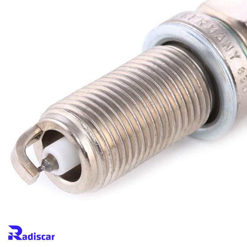 شمع موتور پایه بلند سوزنی دبل پلاتینیوم تک الکترود FQ 5 NPP 332 S برند Bosch کد 0241245673