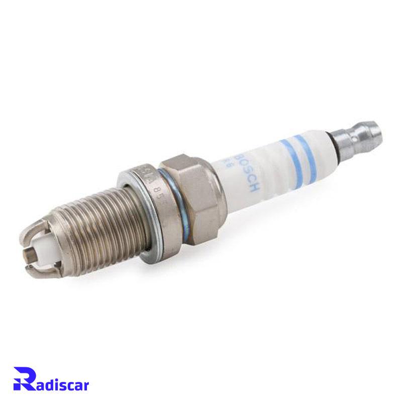 شمع موتور پایه کوتاه معمولی دو الکترود بسته بندی چهار عددی FLR 8 LD+U +9 برند Bosch کد 0242229878