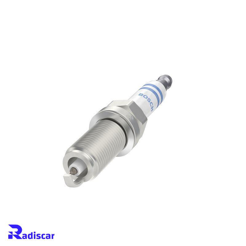 شمع موتور پایه بلند سوزنی دبل پلاتینیوم تک الکترود FR 7 SPP 302 U برند Bosch کد 0242236653