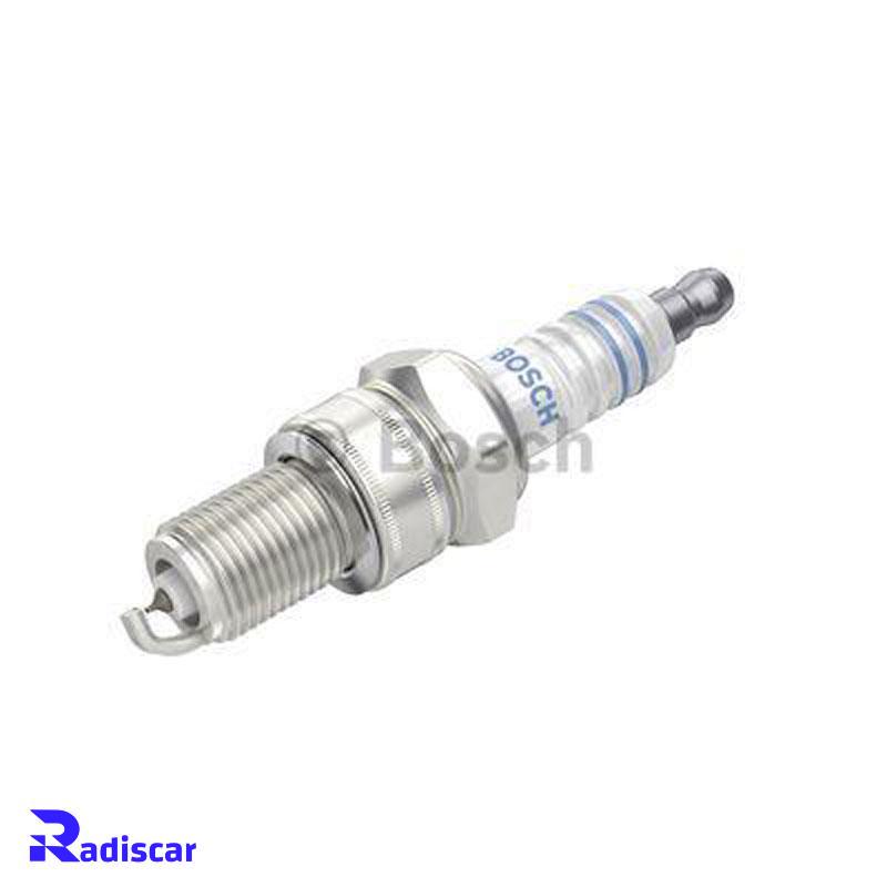 شمع موتور پایه کوتاه سوزنی ایریدیوم تک الکترود WR 6 KI 33 S برند Bosch کد 0242240652